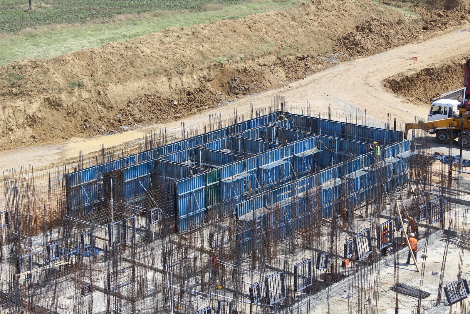 Demirbaş Metal fotoğraf 3