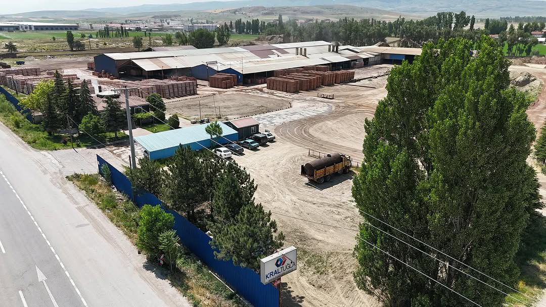 Kral Tugla fotoğraf 1