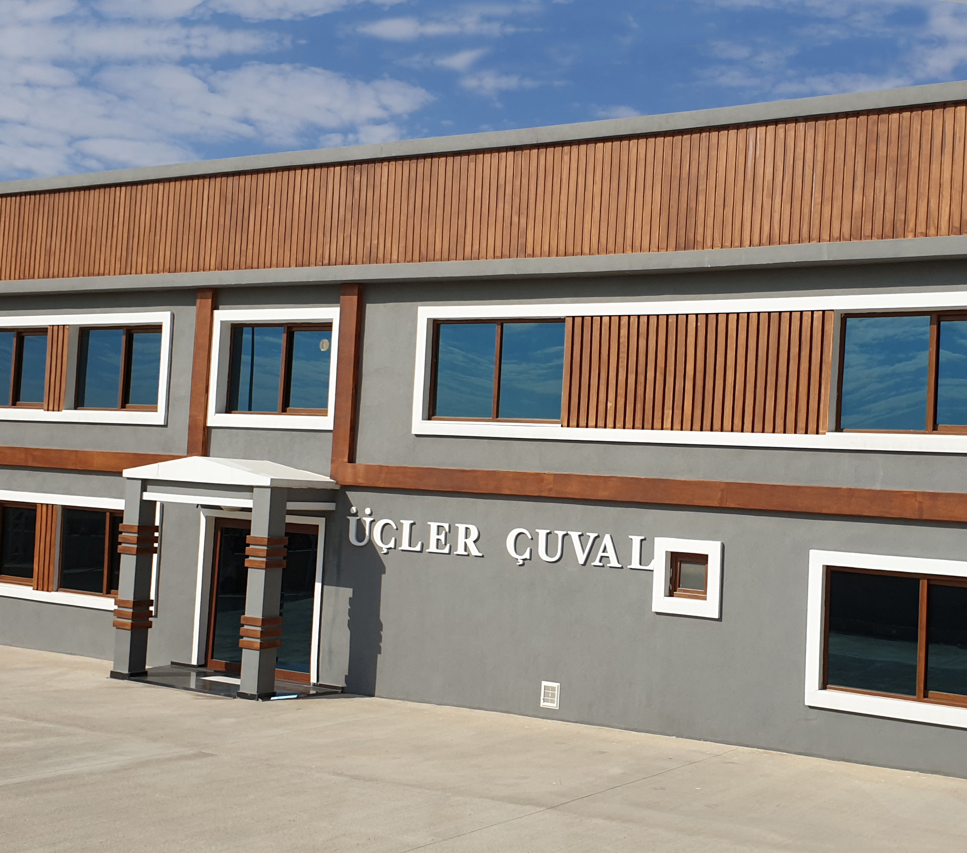 Üçler Sentetik Çuval fotoğraf 1