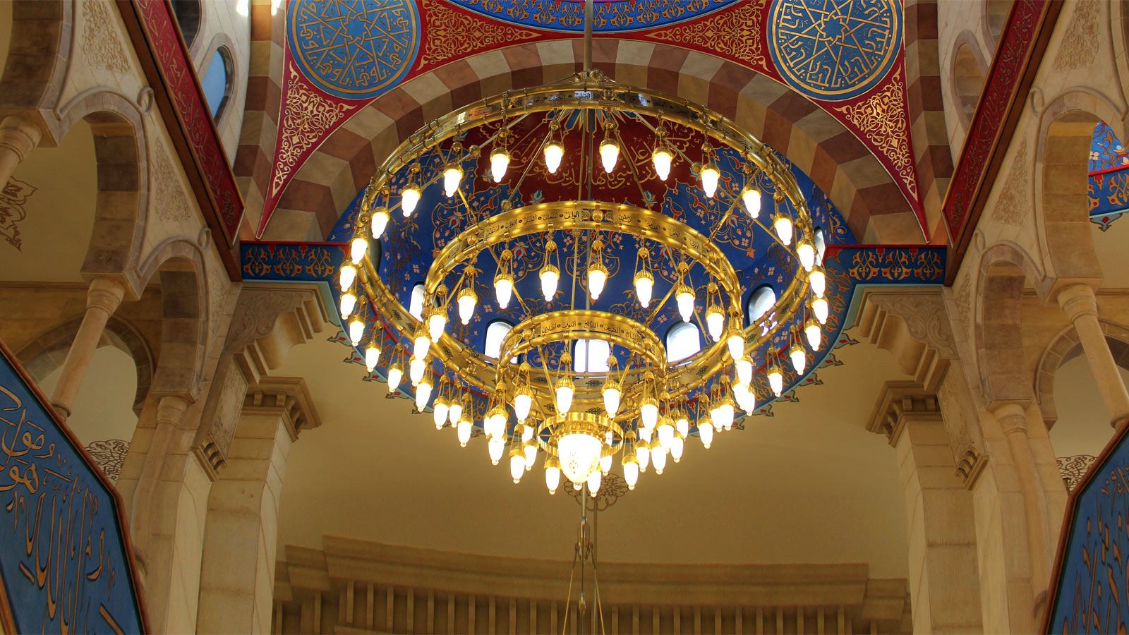 Üstün Avize Fabrikası fotoğraf 3