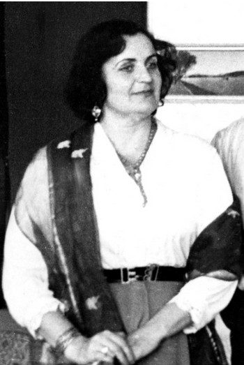 Verni Art Salon fotoğraf 3
