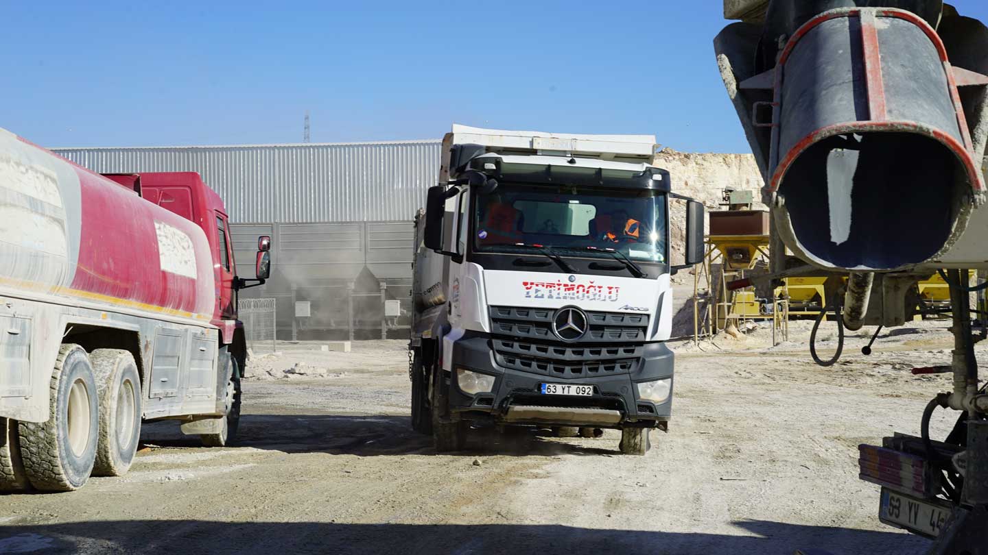 YETİMOĞLU MADENCİLİK-HAZIR BETON-İNŞAAT KALKER-MICIR BAZALT fotoğraf 4
