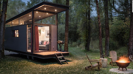 MİA TİNY HOUSE kapak görseli