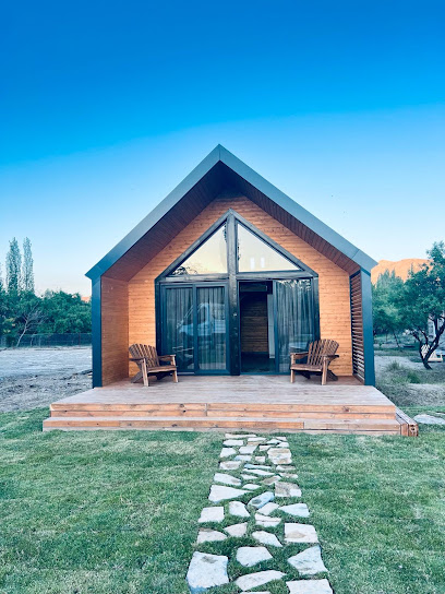 Natural Wooden Life (Bungalov ve Ahşap ev) kapak görseli