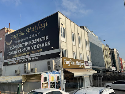 Parfüm Mutfağı Fabrika kapak görseli