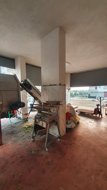 Kadirli Deveci Tarım Nar ve Üzüm Sıkma Ceviz SoymaTesisi kapak görseli