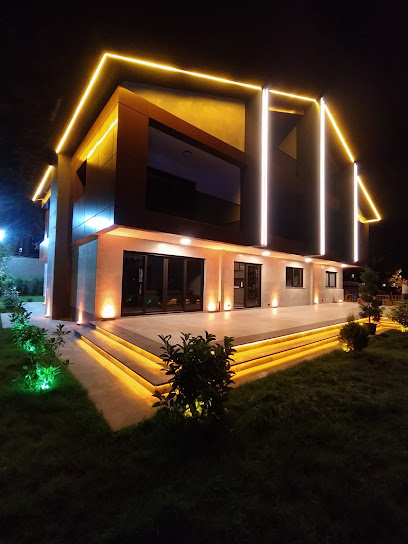 BAYRAKTAR YAPI CAM BALKON & ALÜMİNYUM & CEPHE SİSTEMLERİ kapak görseli