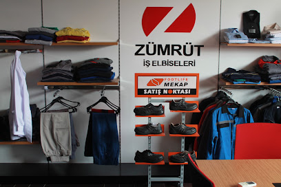 Öz Zümrüt kapak görseli