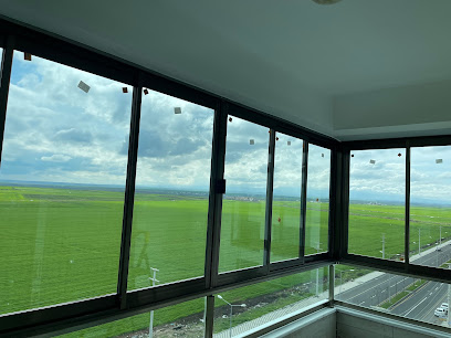 Safir Cam Balkon kapak görseli