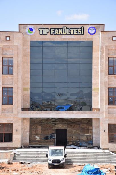 AHM MÜHENDİSLİK VE MİMARLIK kapak görseli