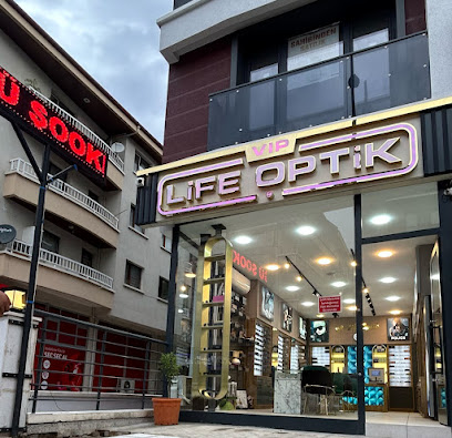 VİP LİFE OPTİK LENS kapak görseli
