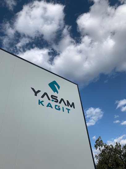 Yaşam Kağıt kapak görseli