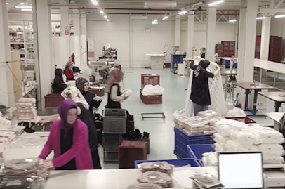 Nazik Brode Fabrika kapak görseli