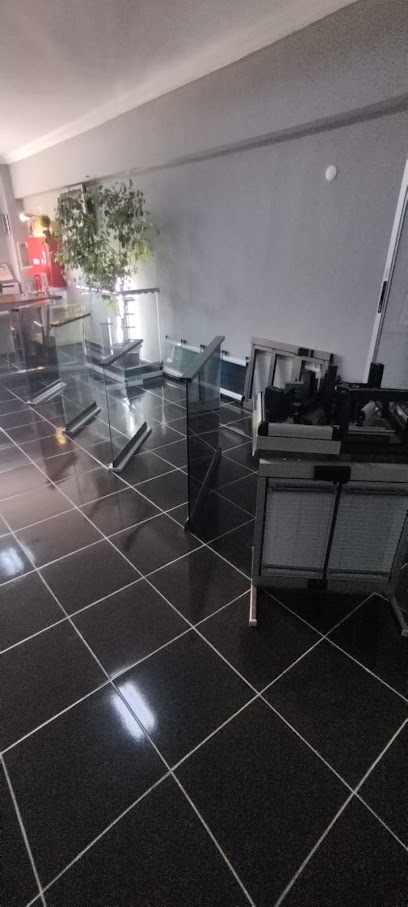 AKS KORKULUK VE CAM BALKON kapak görseli