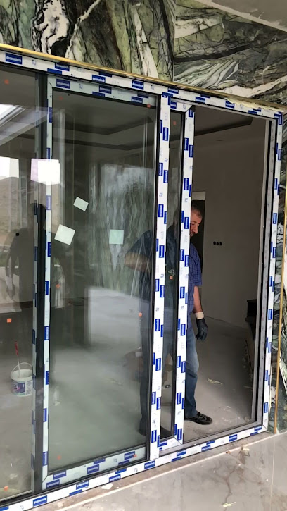 AFŞİN YILMAZ PEN VE CAM BALKON kapak görseli