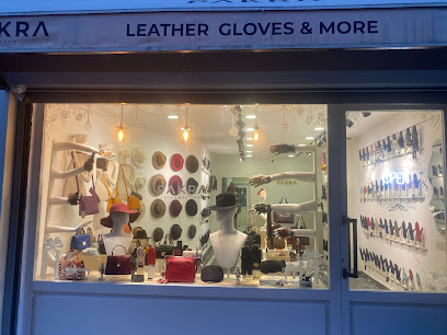 Pakra Gloves kapak görseli