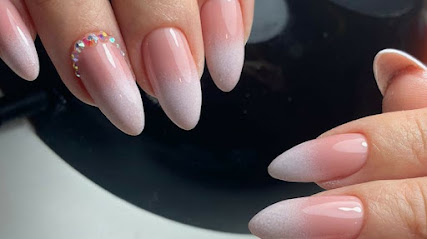 Protez Tırnak Coldplasma Makeuppveronica kapak görseli