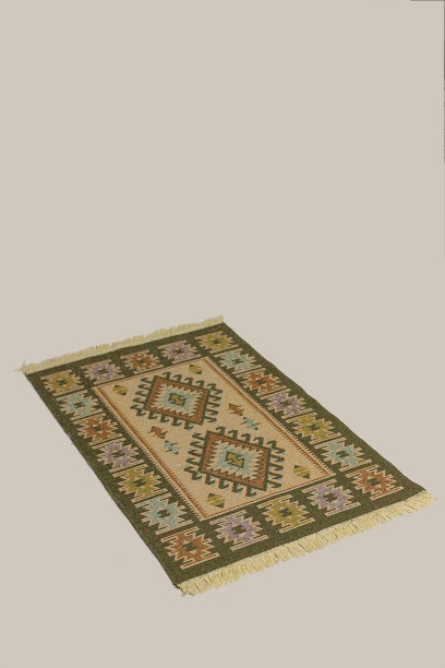Obam Kilim kapak görseli