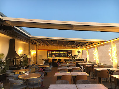 Adana Pergola Tente - Üşenmez Gölgelendirme Sistemleri kapak görseli