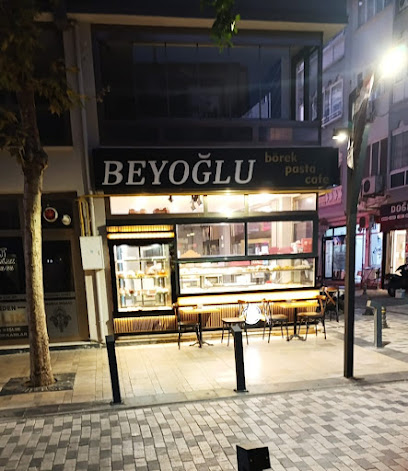 Beyoğlu Pastanesi kapak görseli