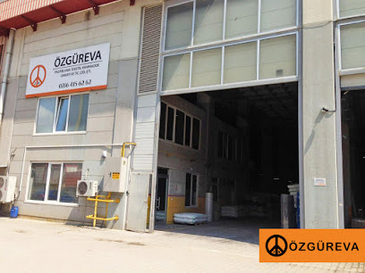 Özgür Eva kapak görseli