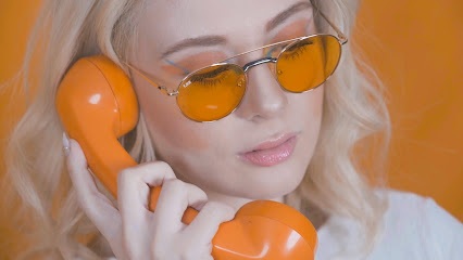 Lauren Eyewear kapak görseli