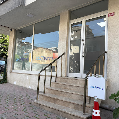 Lab Evreni Laboratuvar Ekipmanları ve Endüstriyel Ürünler Limited Şirketi kapak görseli