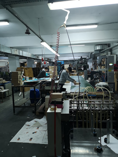 Factory Kutu kapak görseli