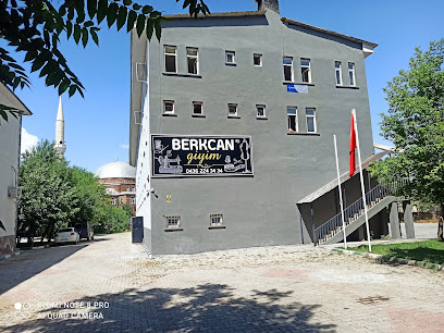 Berkcan tekstil kapak görseli