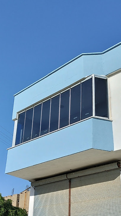 Özdem cam balkon kapak görseli