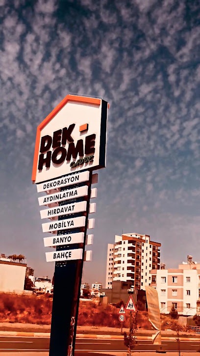 Dekhome Cadde kapak görseli
