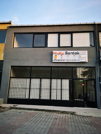 Mutlu Bardak kapak görseli