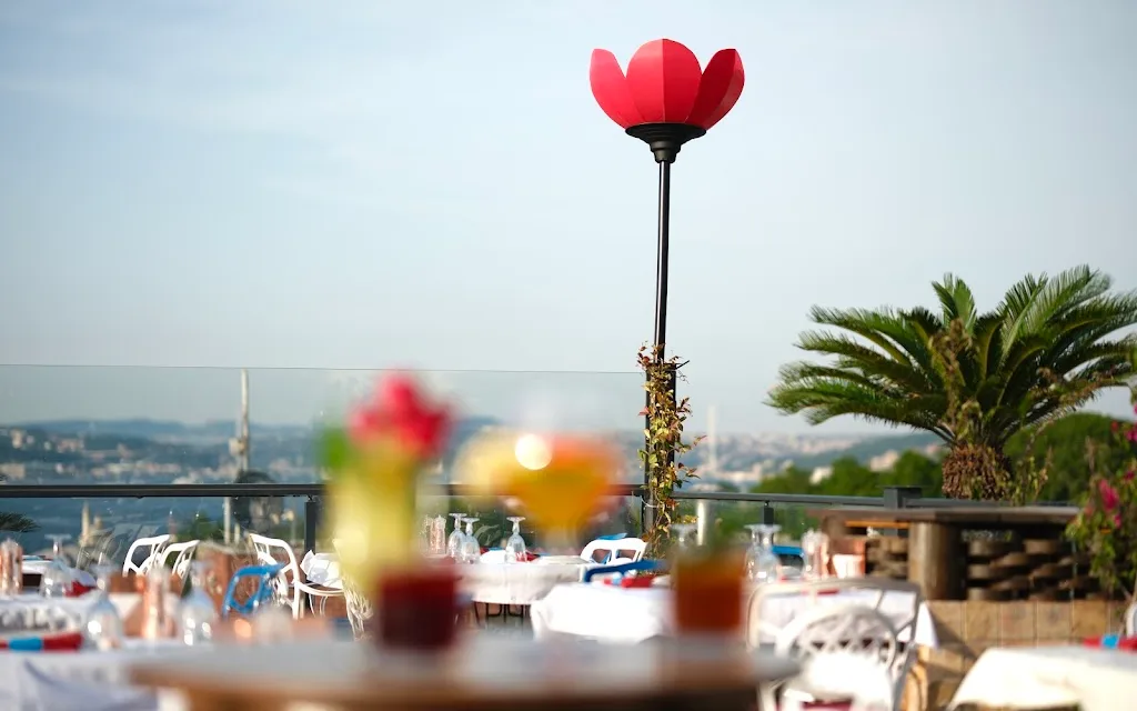 Luco Restaurant Rooftop Sirkeci - Fatih mekan fotoğrafı